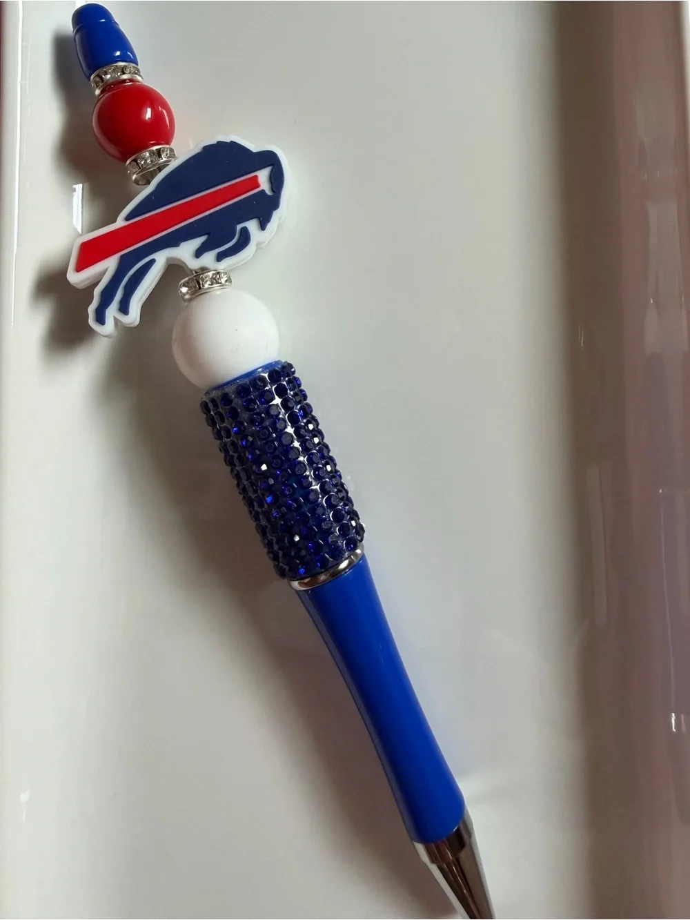BEADED PEN